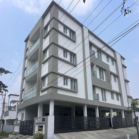 Thulasi Avenue Inn Pollachi Luaran gambar
