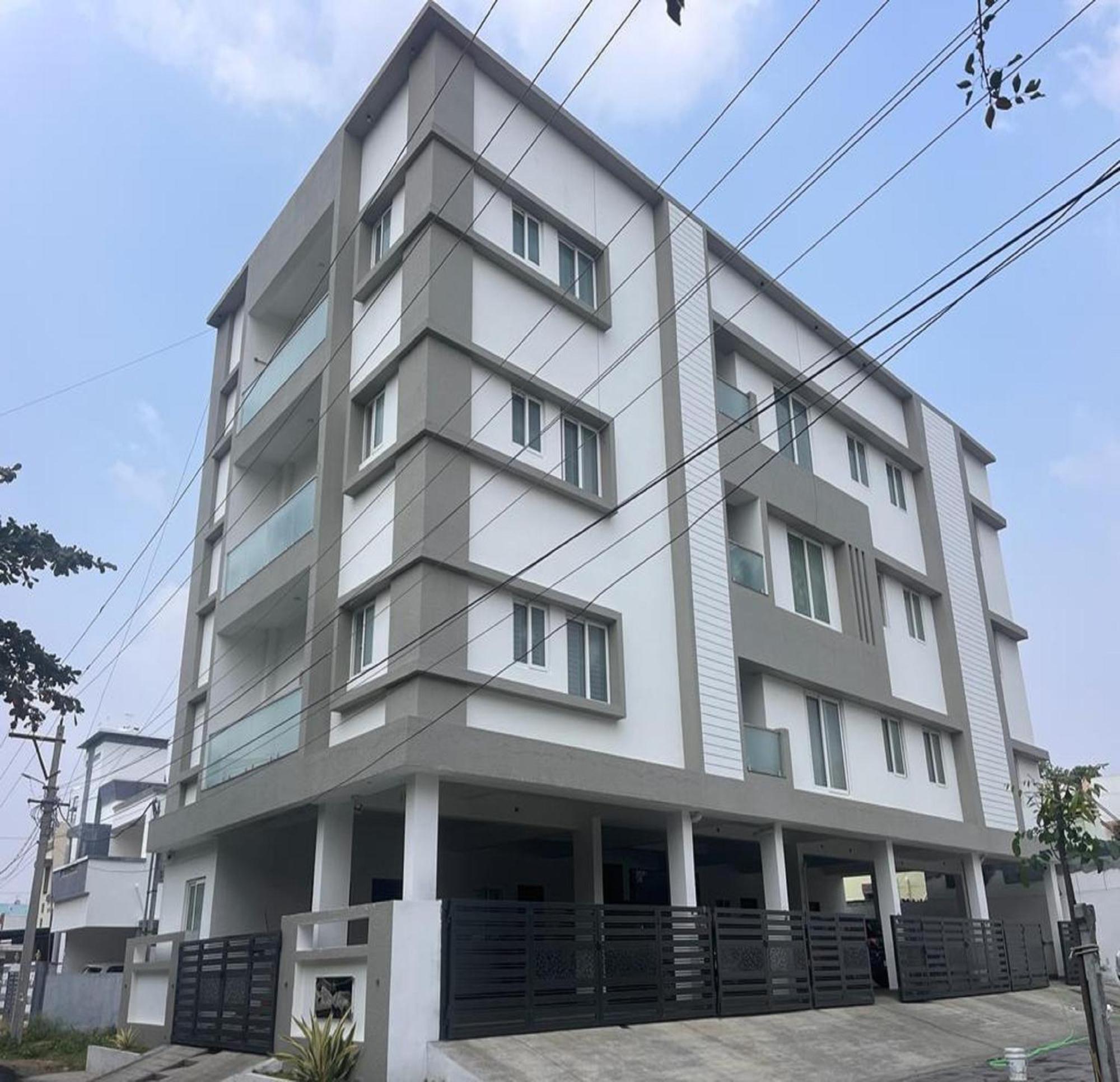Thulasi Avenue Inn Pollachi Luaran gambar