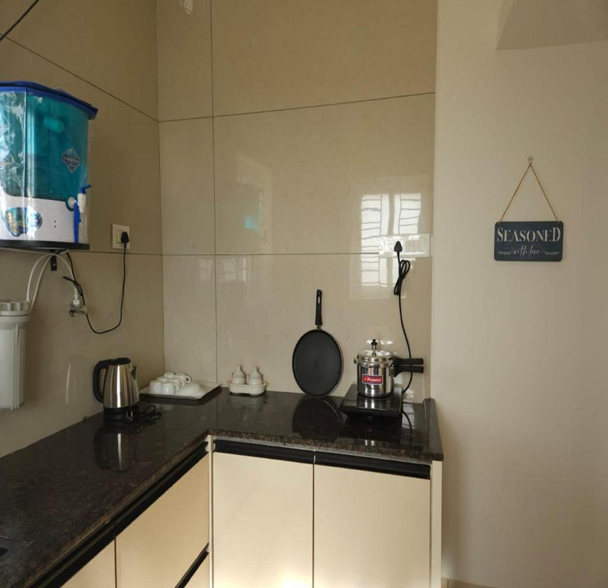 Thulasi Avenue Inn Pollachi Luaran gambar